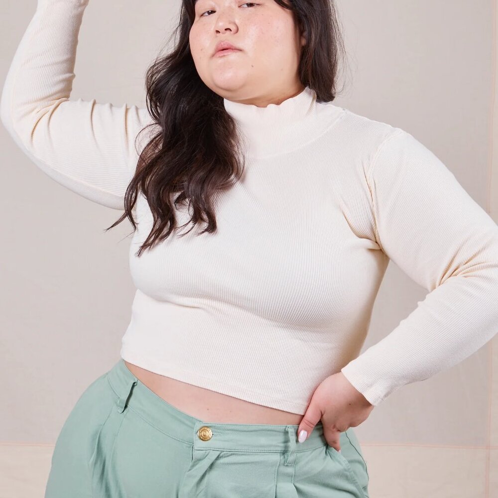 Big Bud Press Essential Turtleneck in Vintage Off-White